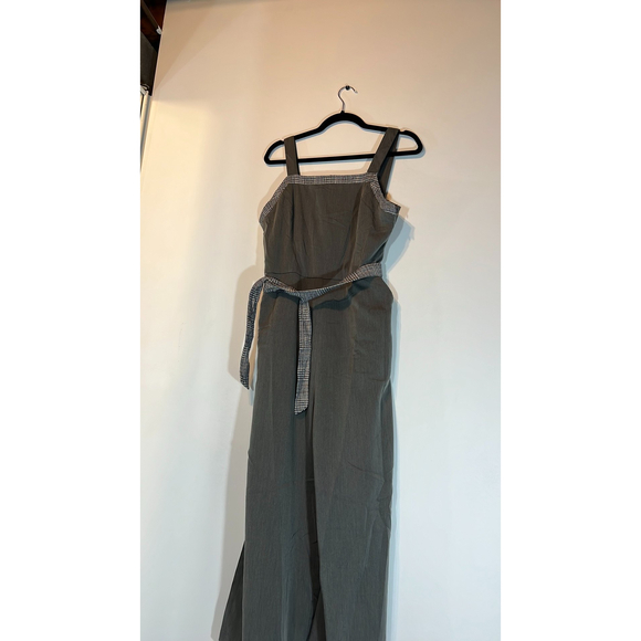 KEM & THREAD JUMPSUIT SIZE L - Picture 16 of 16
